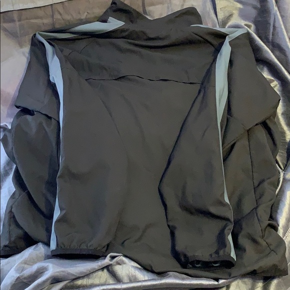 Puma windbreaker - Picture 5 of 5